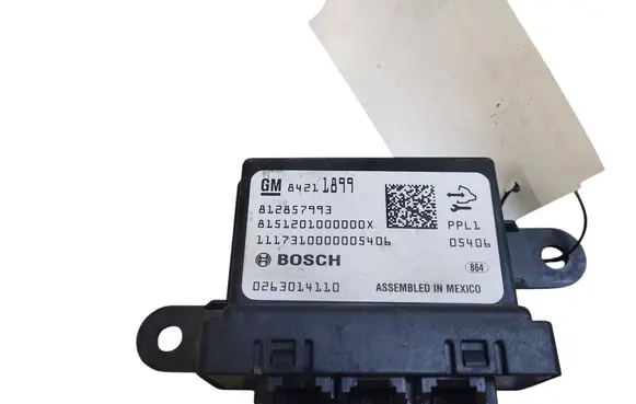 Opel Insignia A Parking PDC control unit/module 84211899 0263014110 812857993