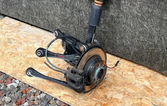 BMW 1 F20 F21 Rear wheel hub spindle/knuckle