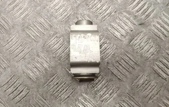 Porsche Cayenne (9PA) Air conditioning (A/C) expansion valve 7L08206790