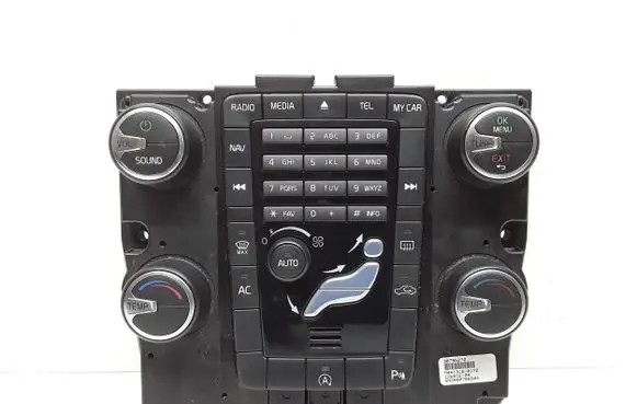 Volvo V70 Climate control unit 30795272