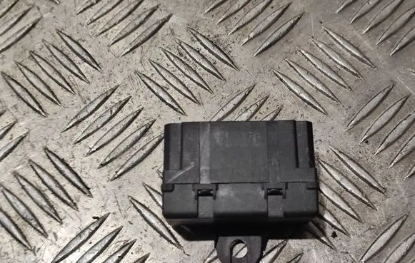 Volvo V70 Seat heating relay 200000