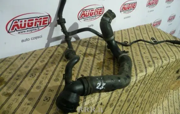 Skoda Octavia Mk2 (1Z) Engine coolant pipe/hose