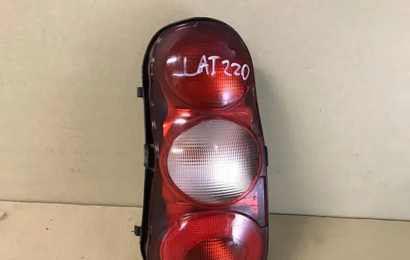 Smart ForTwo I Rear/tail lights 253033L