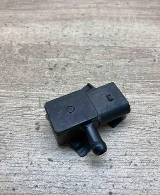 BMW 5 F10 F11 Exhaust gas pressure sensor 7805152 780515201
