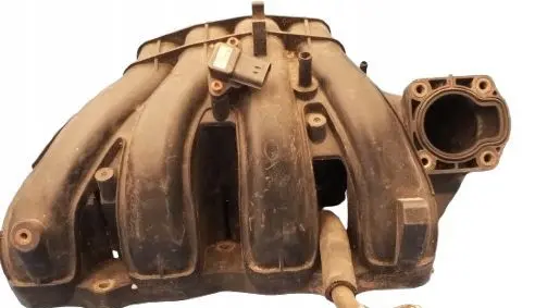 Toyota Avensis T250 Intake manifold E1T26571A