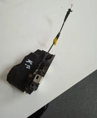 BMW X3 E83 Front door lock