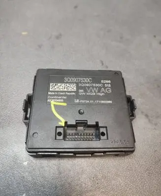 Volkswagen PASSAT B8 Gateway control module 3Q0907530C