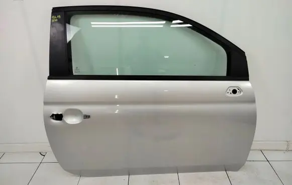 Fiat 500 Front door 