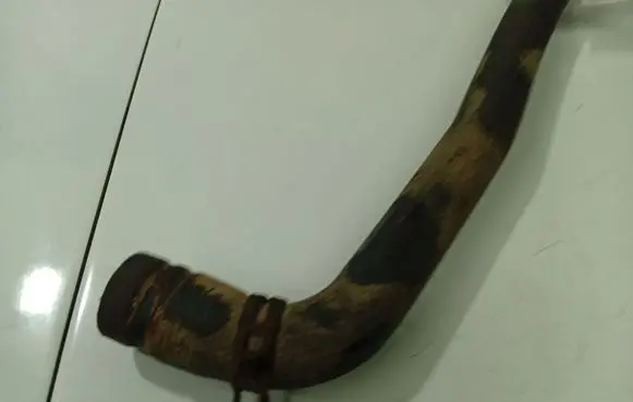 Mitsubishi Grandis Engine coolant pipe/hose 