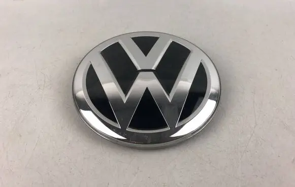 Volkswagen Tiguan Manufacturer badge logo/emblem 5NA853601