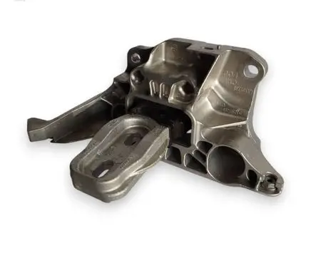 Peugeot 208 Engine mount bracket 9824312980