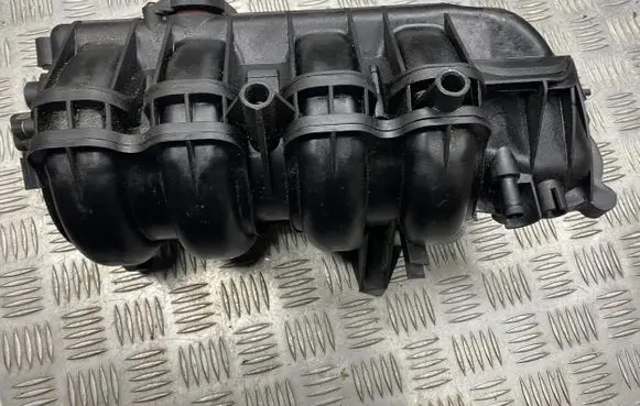 Volkswagen Polo III 6N 6N2 6NF Intake manifold 036129711BR CX0005291A 00005291A