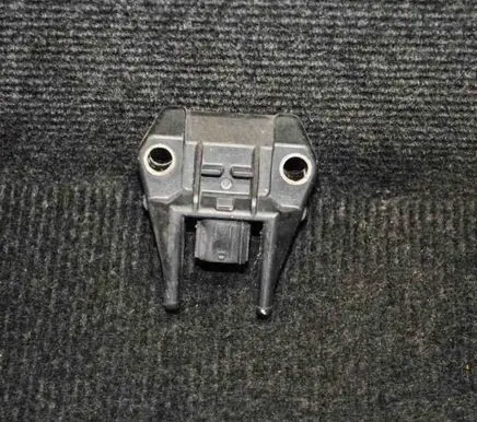 Toyota RAV 4 (XA20) Airbag deployment crash/impact sensor 8917345050