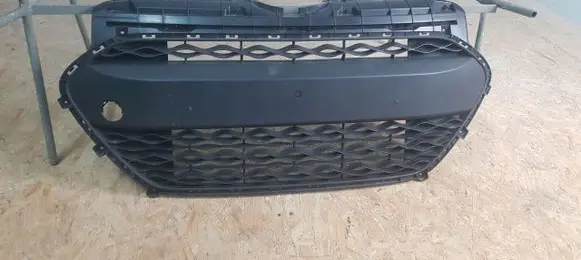 Hyundai i10 Front bumper lower grill 8636663969