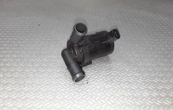 Volkswagen Touareg I Electric auxiliary coolant/water pump 7L0965561A