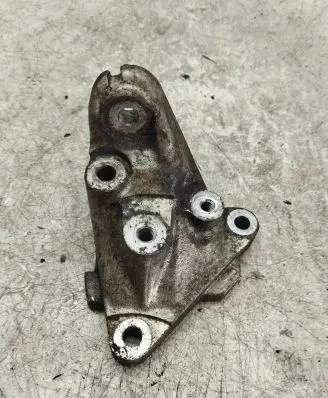 Mercedes-Benz E W124 Engine mounting bracket R1022234104