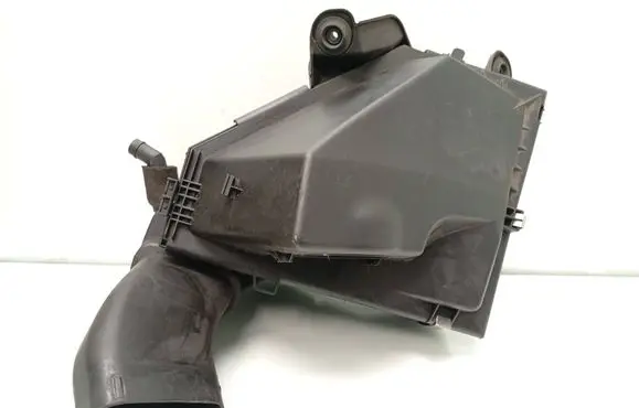 BMW X1 E84 Air filter box 8512599 13718512599
