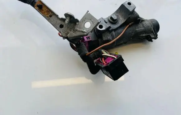 Skoda Fabia Mk1 (6Y) Ignition lock 4b0905851c