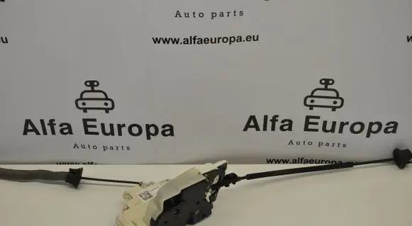 Audi A7 S7 4G Front door lock 4G8839016