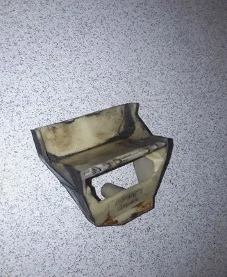 Radiator mount bracket