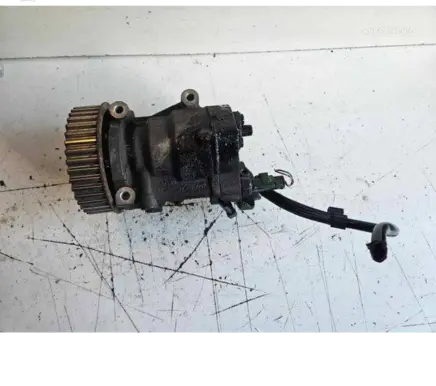 Nissan Note (E11) Other exterior part 8200057225 036464607E R9042A041A