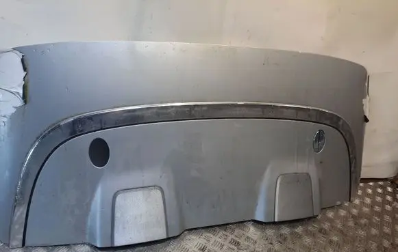Mercedes-Benz E A207 Parcel shelf