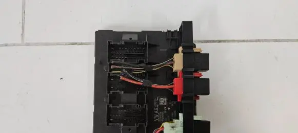 Volkswagen Tiguan Engine control unit/module 5K0937086T WK50803A