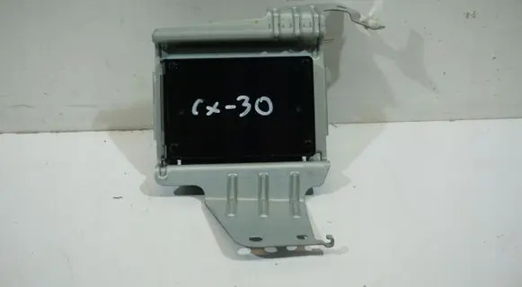 Mazda CX-30 Tailgate/trunk control unit/module 