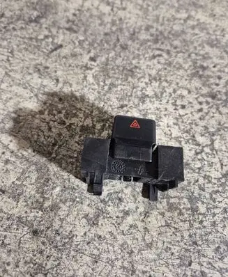 Fiat Tempra Hazard light switch