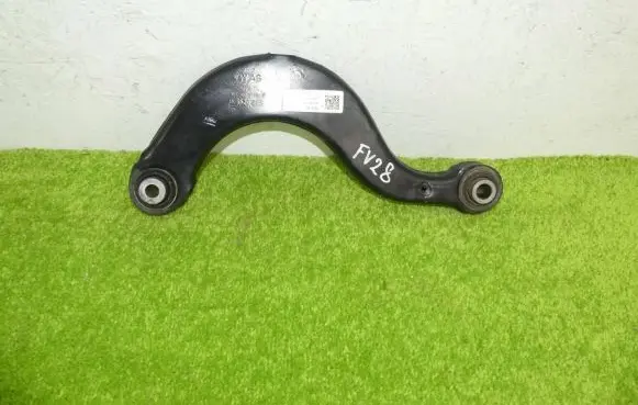 Volkswagen Golf VIII Rear upper control arm/wishbone 5Q0505323C