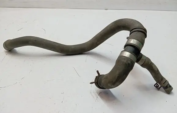 Mercedes-Benz GLS X166 Engine coolant pipe/hose A1668304996