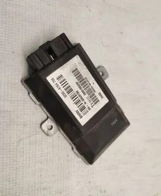 BMW X5 E70 Steering rack control module 6764735 32306764735 32306766185