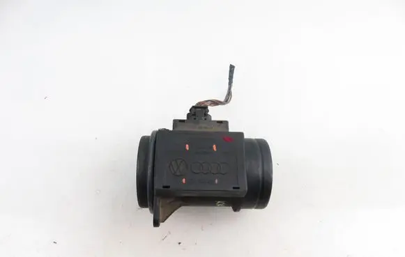 Volkswagen Polo III 6N 6N2 6NF Mass air flow meter 71822101 074906461