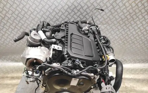 Renault Trafic III (X82) Engine R9MH413