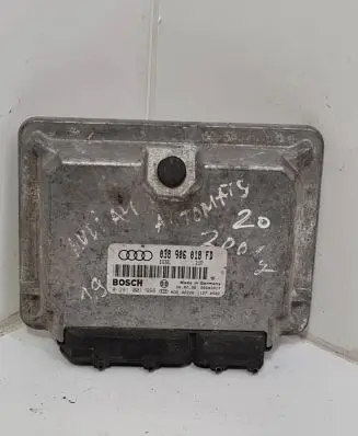Audi A4 S4 B5 8D Engine control unit/module 038906018FD 28SA3917 0281001966