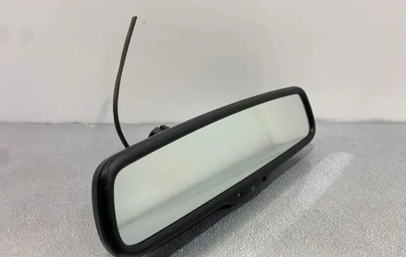 Dodge Journey Rear view mirror (interior) E11015892
