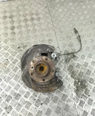 BMW 1 F20 F21 Front wheel hub 18915910