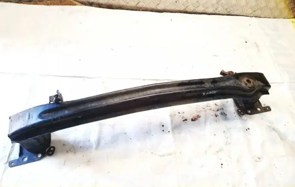 Seat Leon (1P) Front bumper cross member 
