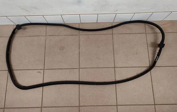 Audi A2 Rubber seal front door (on door) 8Z0831722D