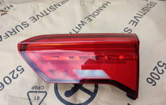 Volkswagen T-Roc Tailgate rear/tail lights 2GA945094 RE2892000100