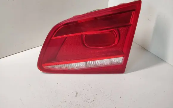 Volkswagen PASSAT B7 Tailgate rear/tail lights 3AE945094K 90004886