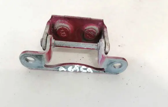 Subaru Forester SG Tailgate/trunk/boot hinge