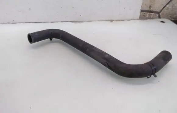 Subaru Forester SH Engine coolant pipe/hose