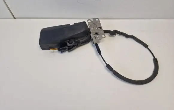 Audi A8 S8 D3 4E Tailgate/trunk/boot lock/catch/latch 4E0827383C