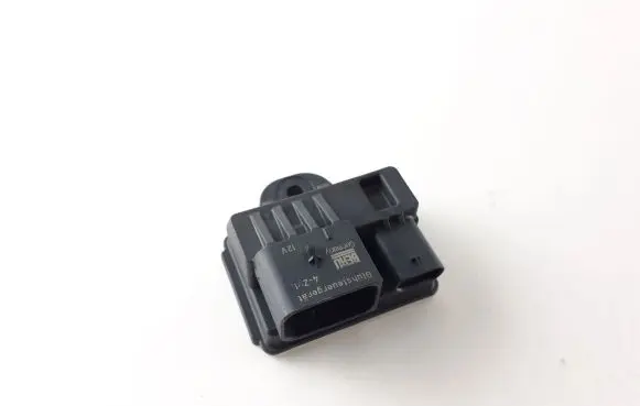 BMW X1 E84 Glow plug pre-heat relay 7810856