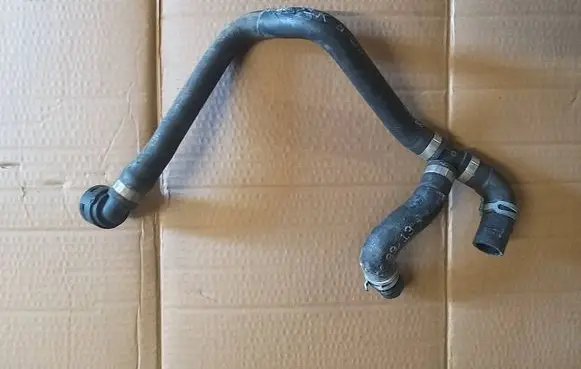 Skoda Octavia Mk4 Engine coolant pipe/hose 5WA122051J
