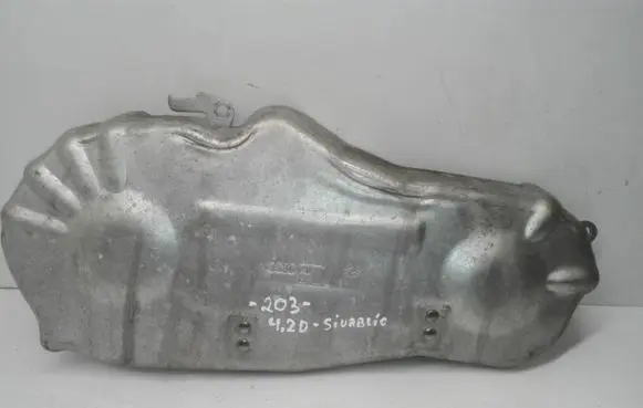 Audi A8 S8 D4 4H Timing belt guard (cover) 057109123AE