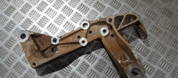 Volkswagen Golf V Front lower control arm/wishbone 1k0199296e