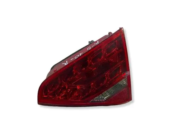 Audi A5 8T 8F Tailgate rear/tail lights 8T0945094A AU484