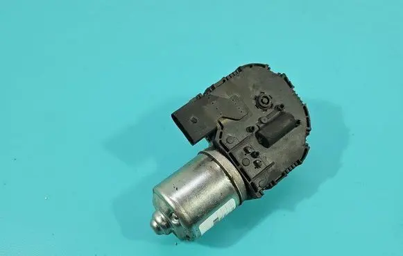 Skoda Octavia Mk2 (1Z) Wiper motor IMPRK1495065